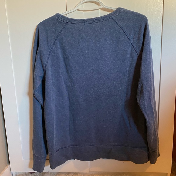 2/$30 ⚡️ - SWEATER | Women’s Gap size small - Picture 2 of 4